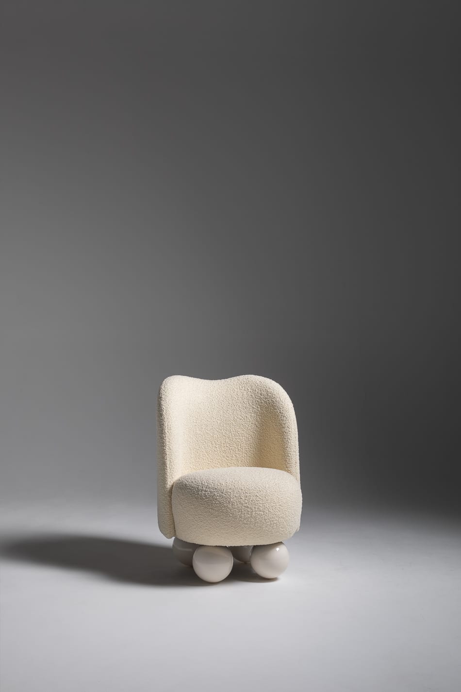 Peonia Armchair by Le Berre Vevaud, Bisson Bruneel Bergamo Crème 2