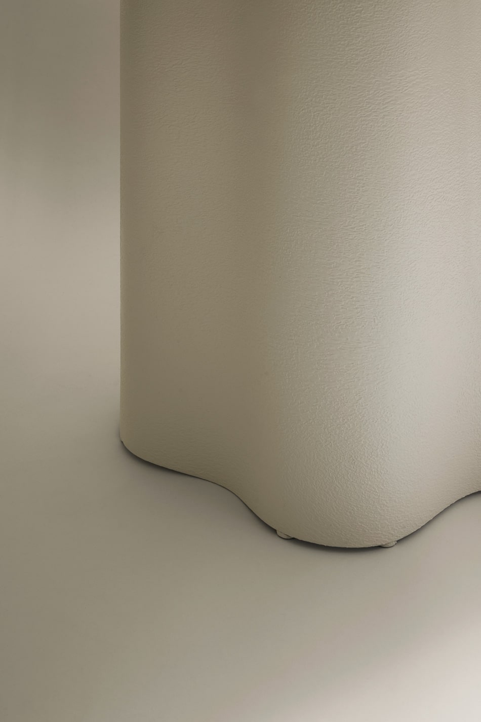 Aurora Table by Le Berre Vevaud